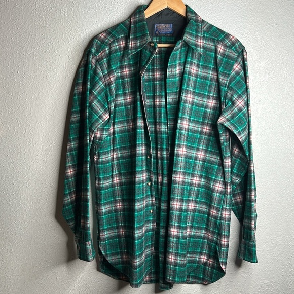 Vintage Pendleton Wool Teal Green |Gray Plaid Men's 60’s -70’s Button Down Shirt - Picture 7 of 17